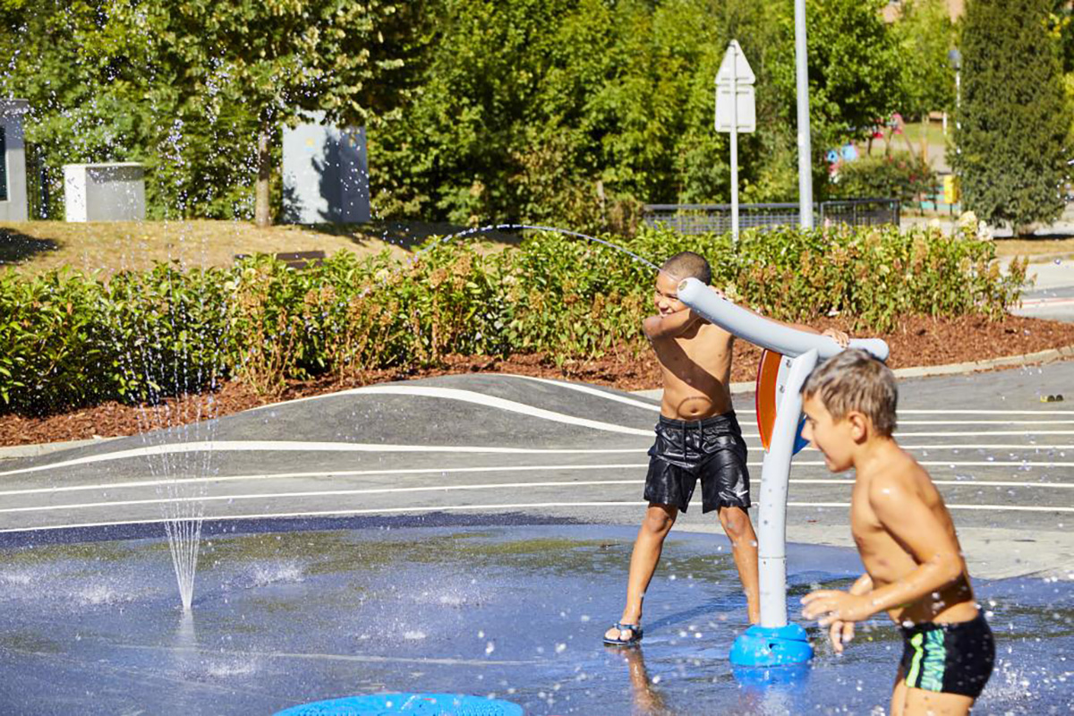 splash pad equipment manufacturers (2) 防溅垫设备制造商 (2)