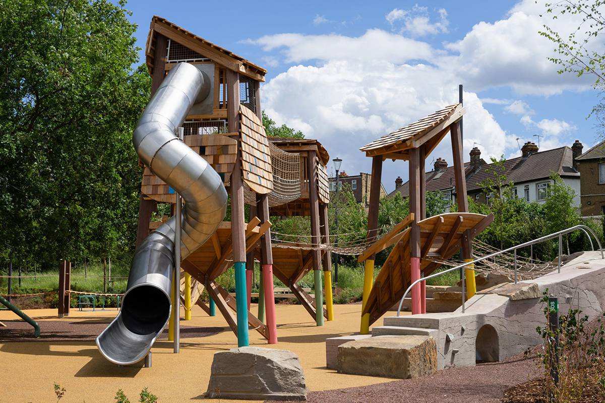 outdoor children's play equipment (6) 户外儿童游乐设施 (6)