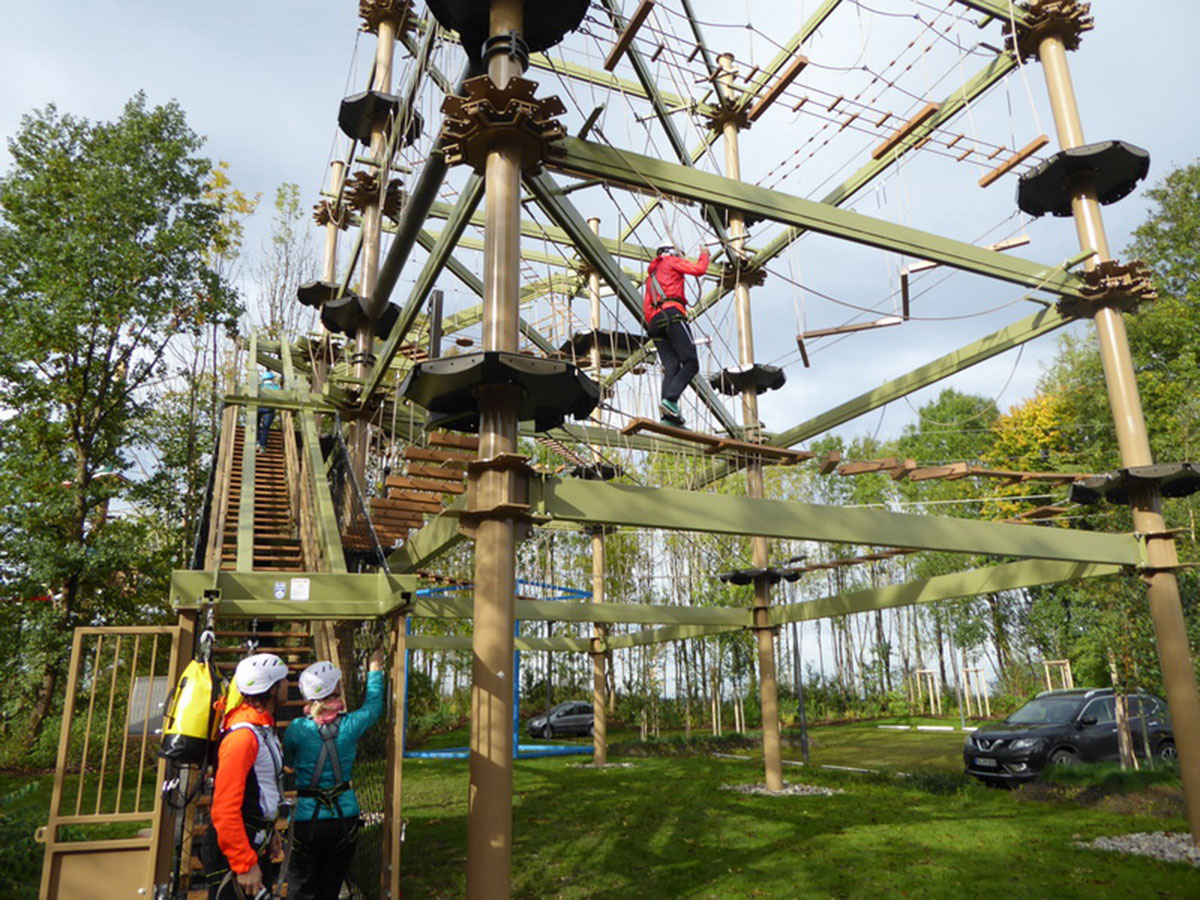 Outdoor amusement facilities rope net climbing (4) 户外游乐设施绳网攀爬(4)