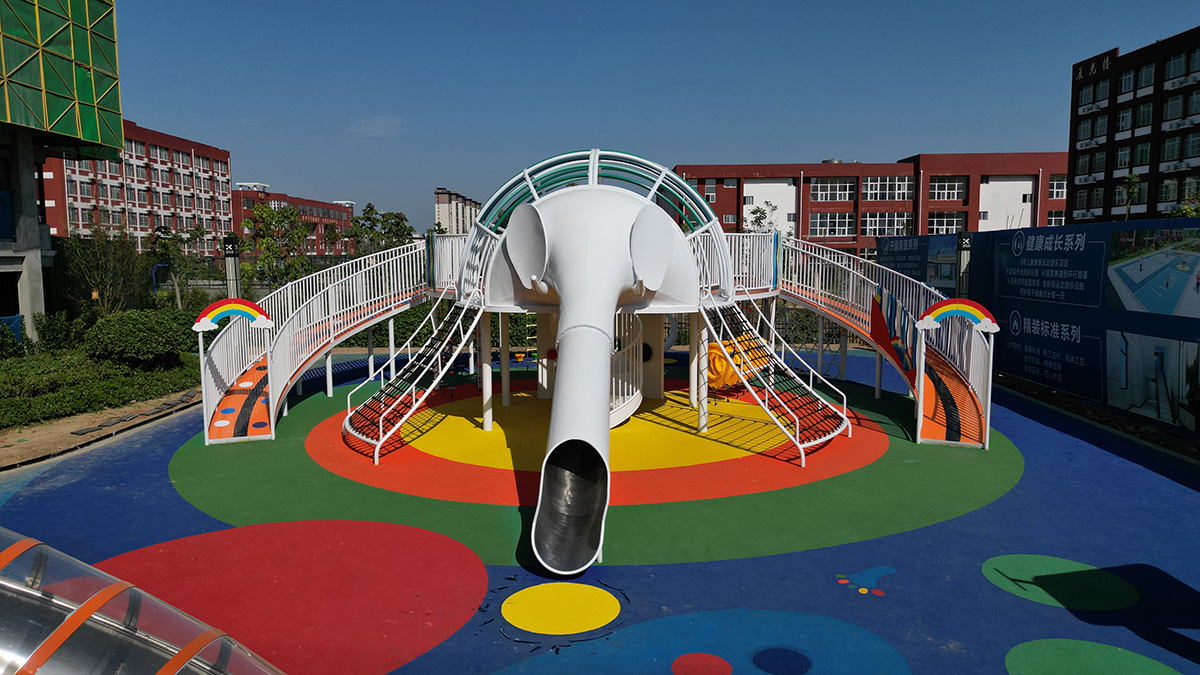 community playground equipment (5) 社区游乐场设备 (5)