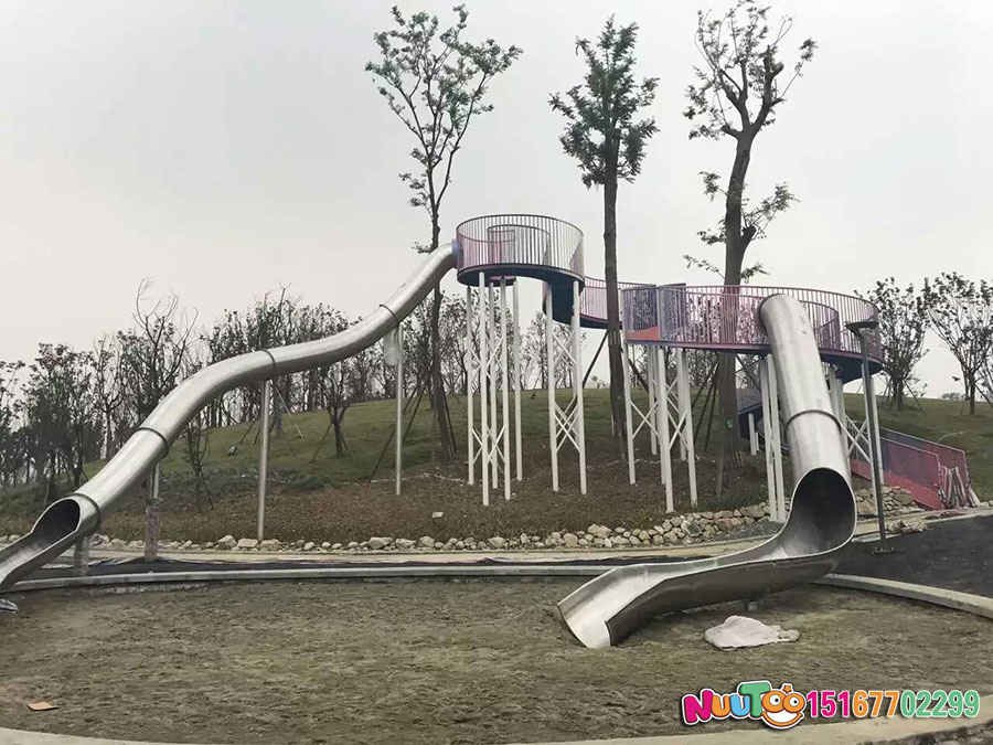 非标游乐+成都高投走廊及不锈钢大滑梯+天鹅组合滑梯 (10) 非标游+成都高沟长廊及不锈钢大型滑梯+天鹅组合滑梯(10)