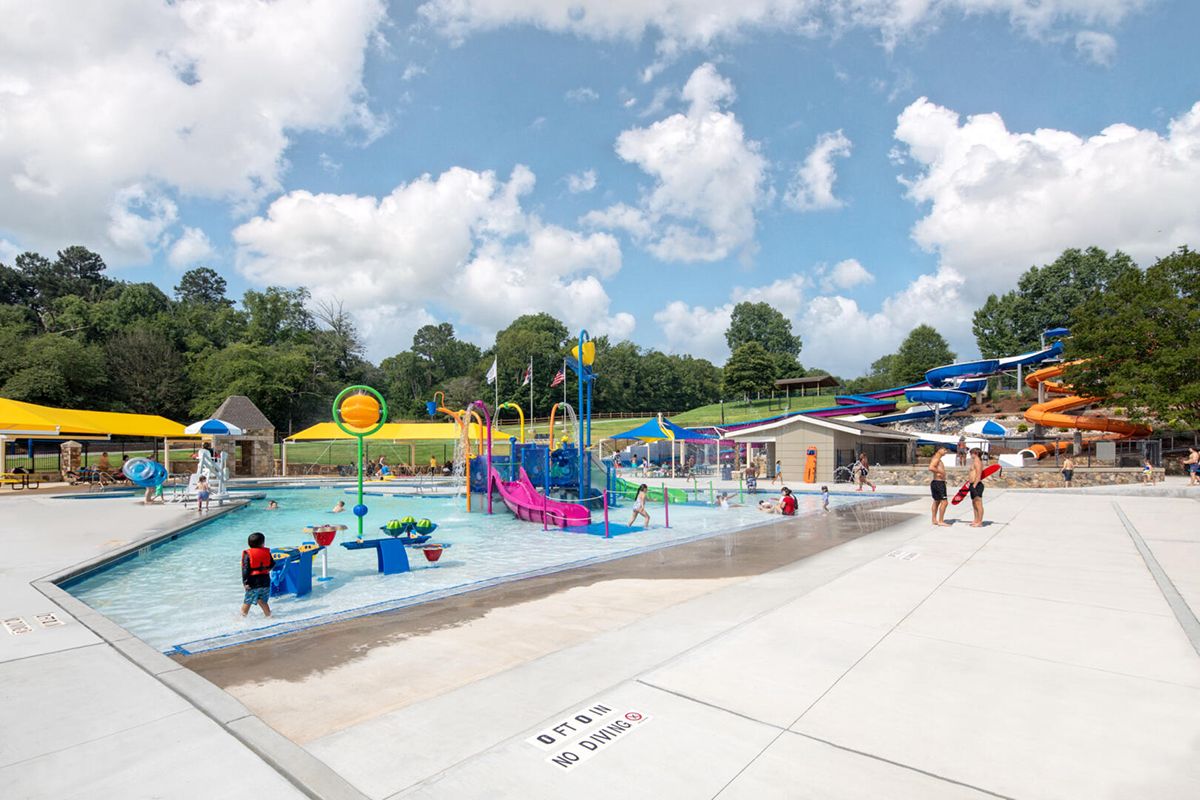 Water play equipment (1) 水上游乐设备 (1)