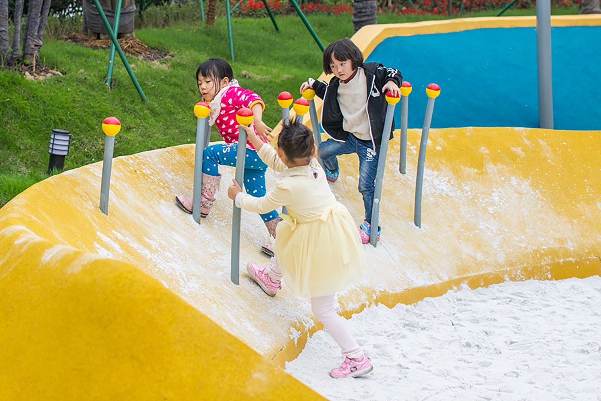 Playground Equipment (7) 游乐场设备 (7)