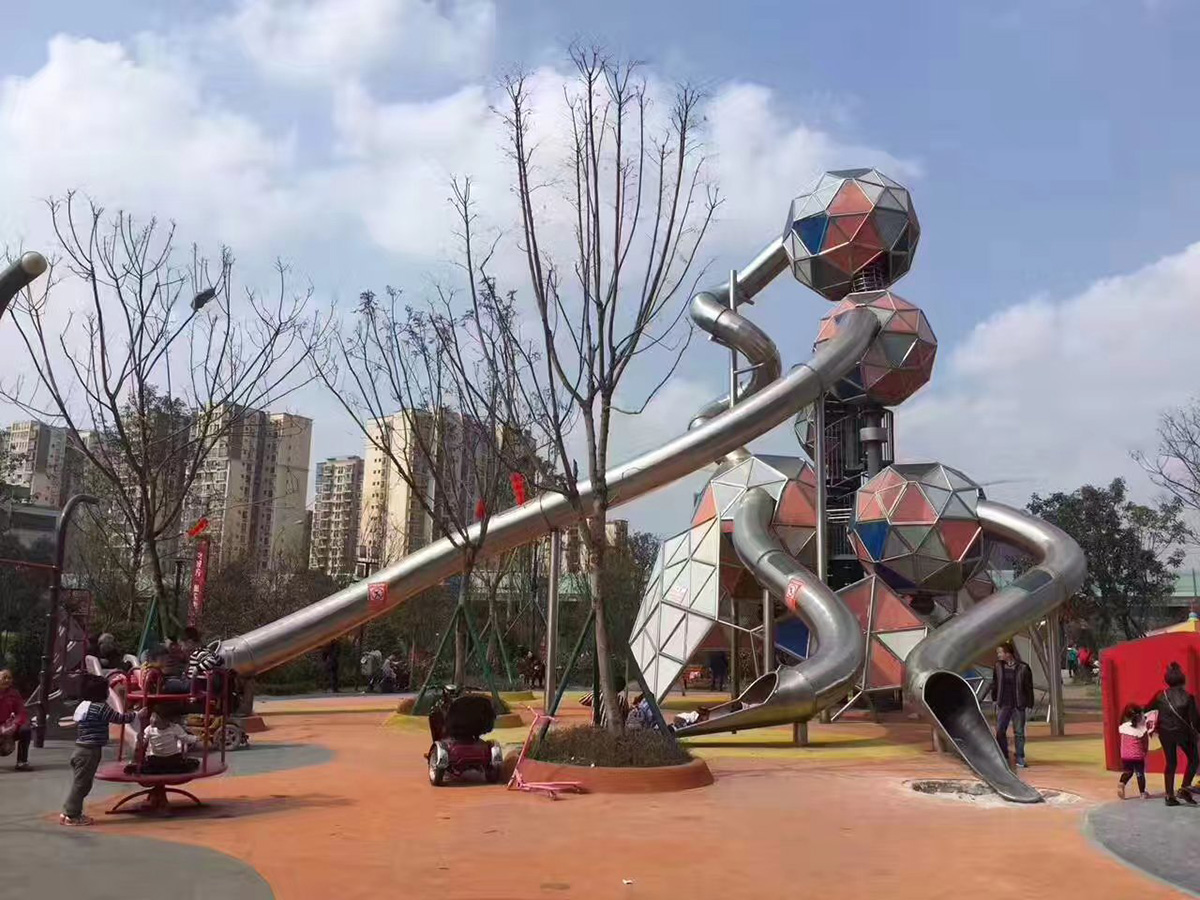 children's play equipment (1) 儿童游乐设施 (1)