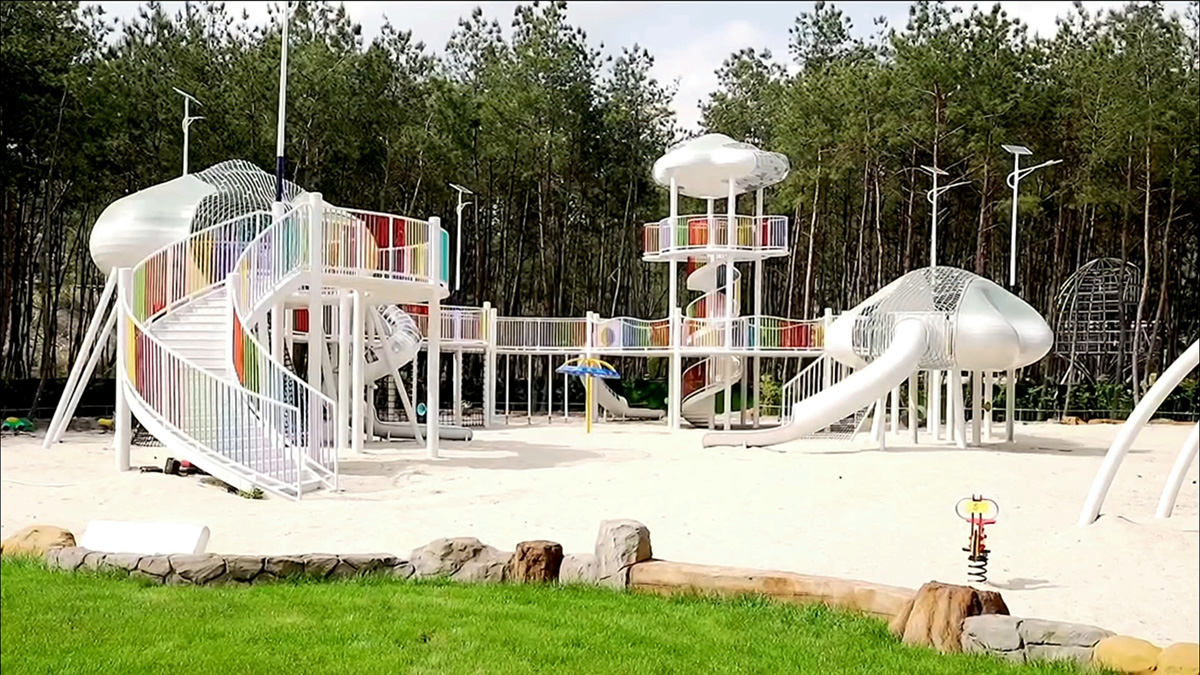 park playground equipment (4) 公园游乐设施 (4)