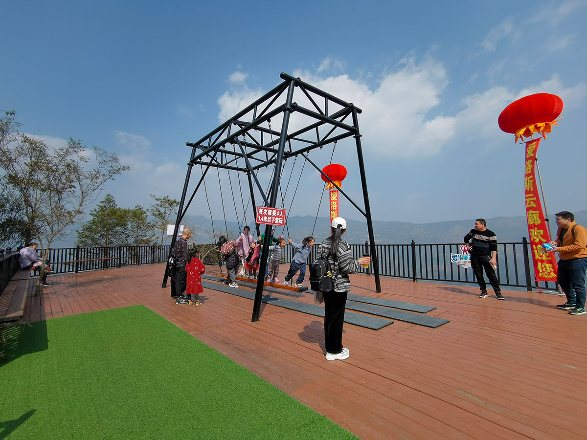 wood swing sets (12) 木制秋千套装 (12)