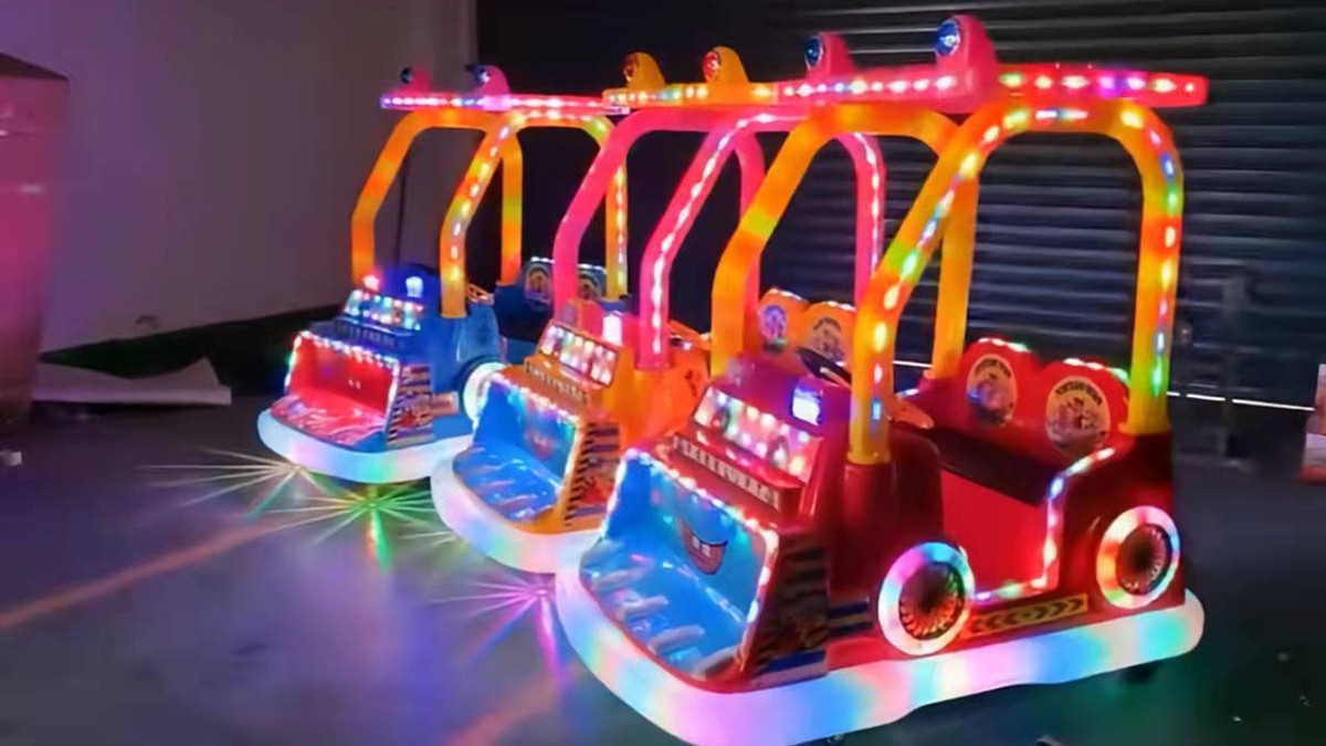 Playground Equipment (3) 游乐场设备 (3)