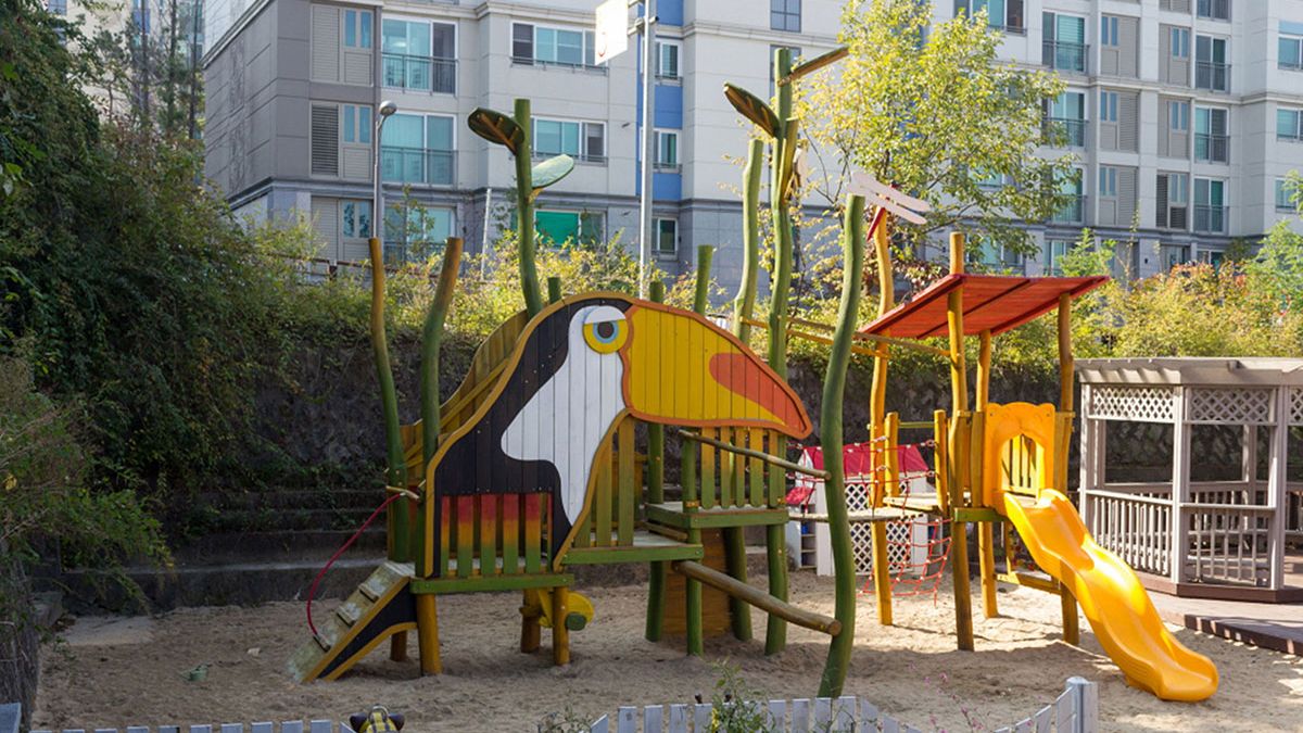 kindergarten slide (3) 幼儿园滑梯 (3)