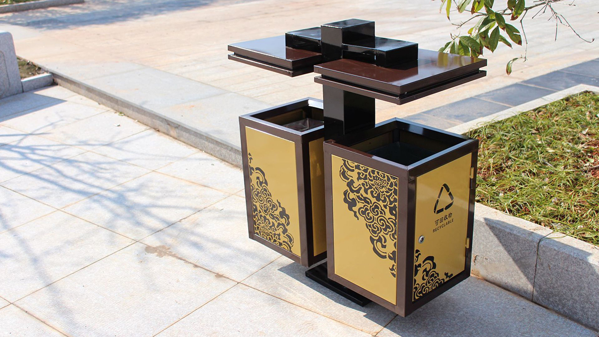 trash bin (10) ~!phoenix_varIMG9!~