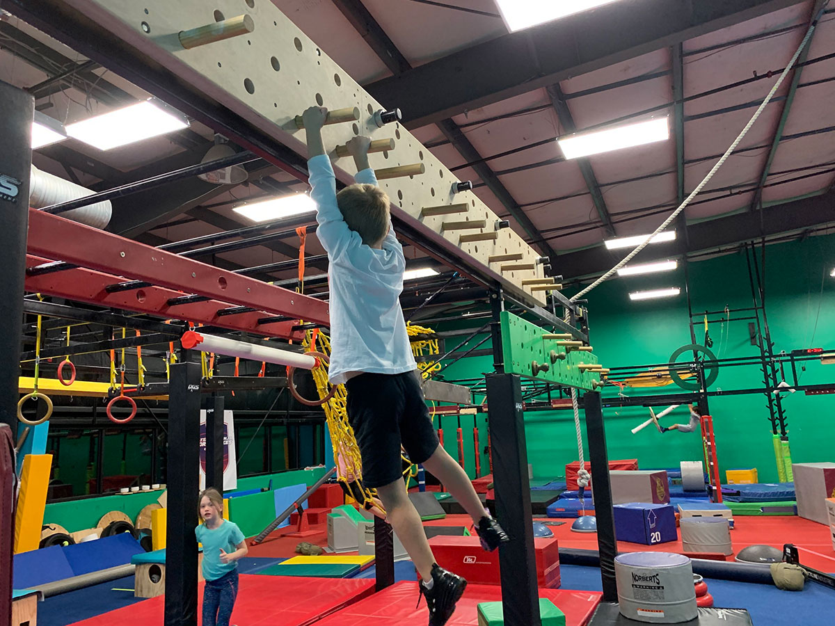 Indoor Ninja Warrior (2) 室内忍者武士 (2)