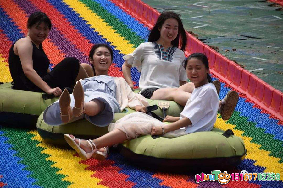 七彩滑道+七彩滑梯+旱雪滑梯+飞跃滑梯-(5) 彩色滑梯+彩色滑梯+旱雪滑梯+飞跃滑梯 - (5)