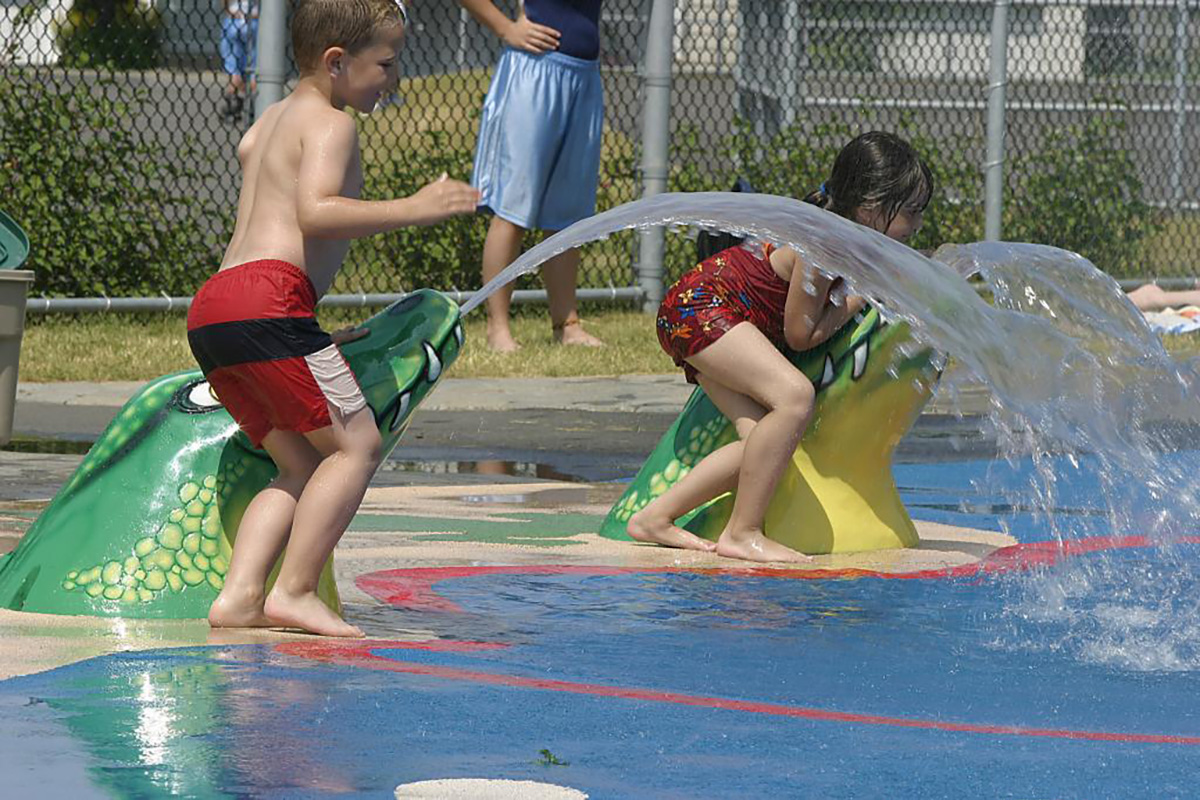 防溅垫喷涂设备厂 (3)