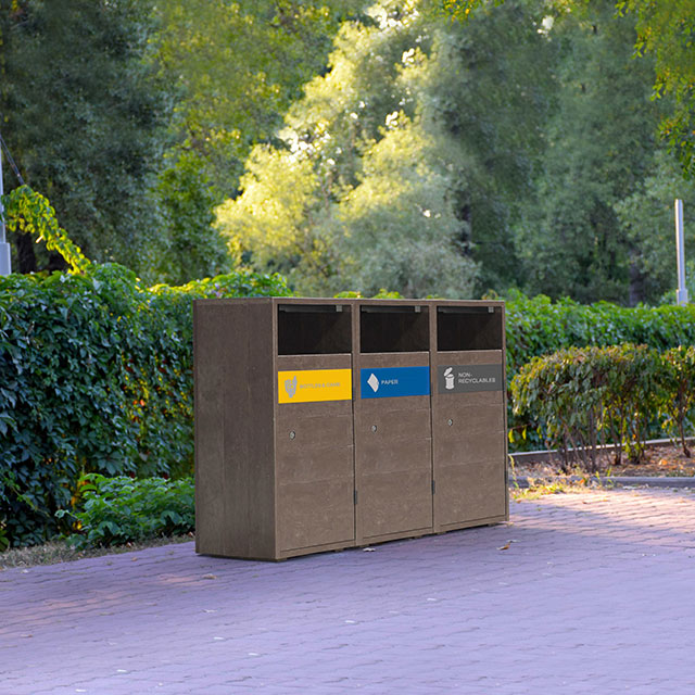 木制垃圾桶，垃圾箱商人