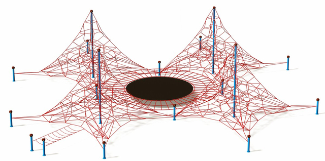坚固的攀爬网塔