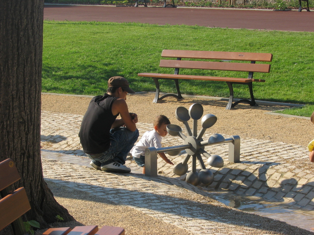 88677_1409595412927_PF