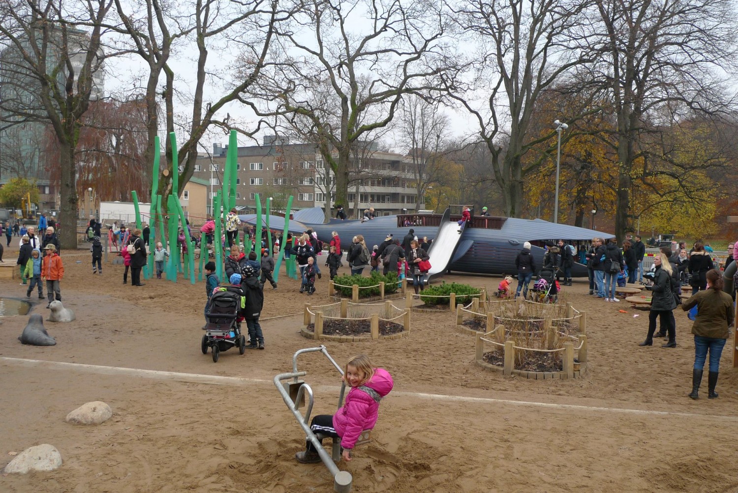 Monstrum_MONSTRUM-playground-bluewhale-9-1500x1001