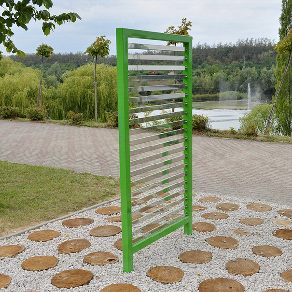 谁的脸，科学游乐设备厂