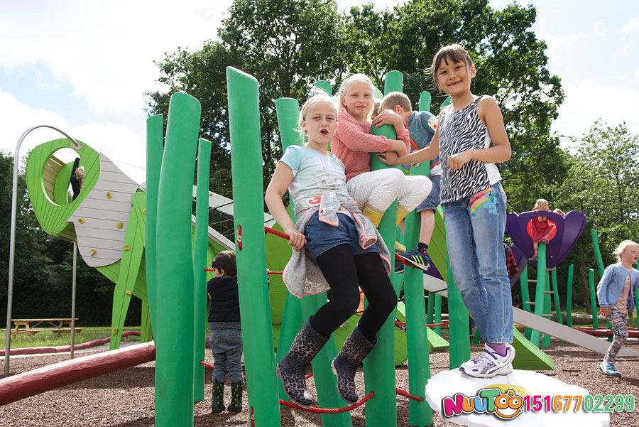 非标游乐+游乐设施+蝗虫组合滑梯+大水壶组合游乐+滑滑梯 (7)