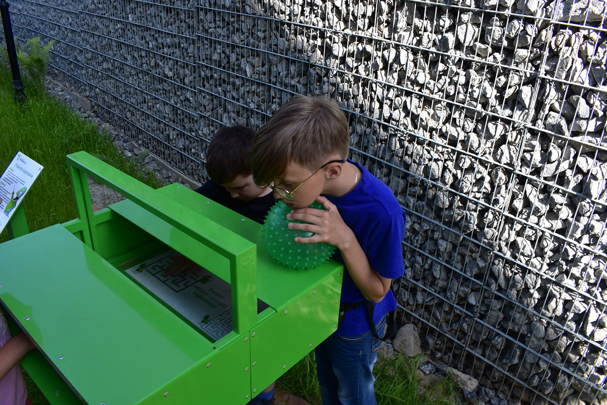 户外科普游乐设备 (3)