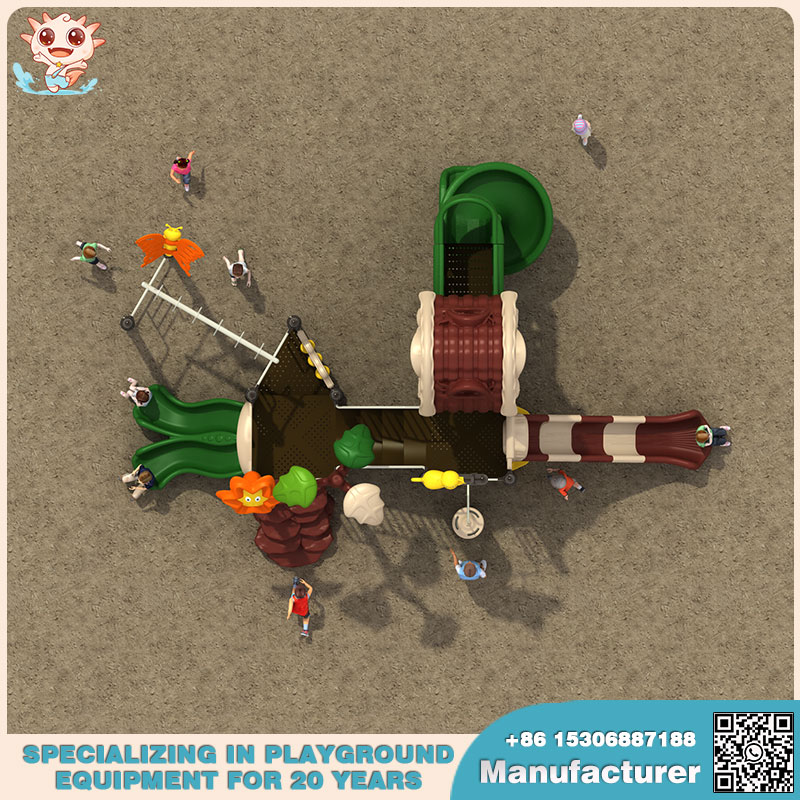 树屋游乐场为户外游乐场设备增添乐趣