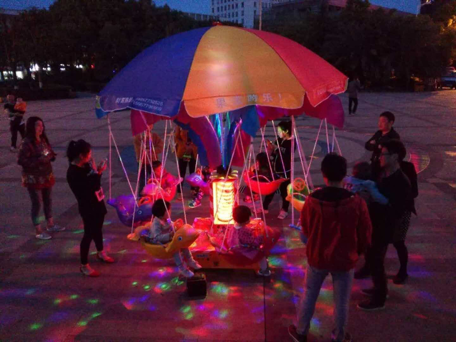 广场游乐+电梯+旋转木马+小火车 (2)