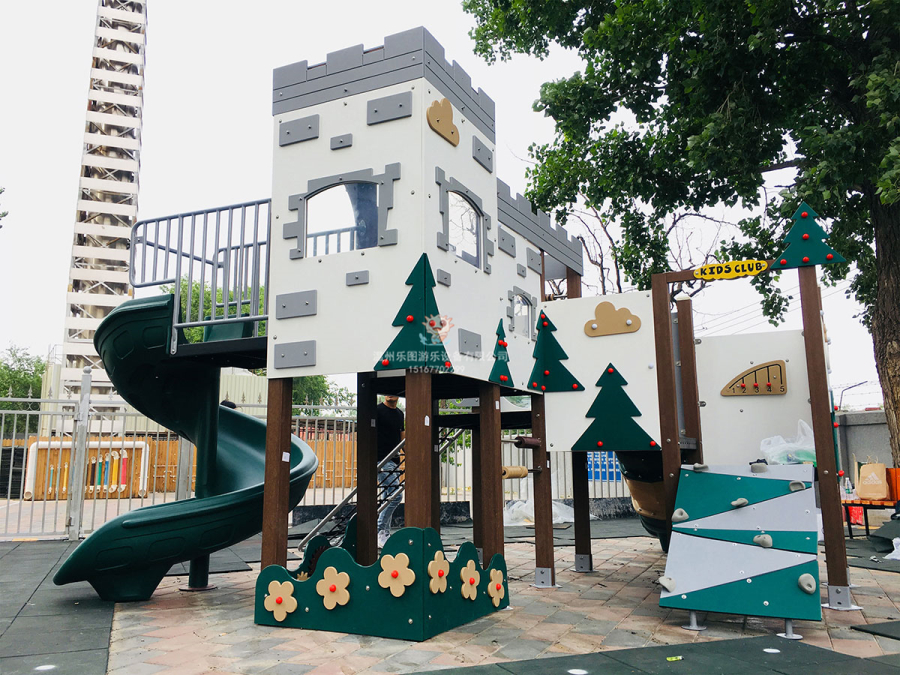 仿木组合滑梯_塑木滑梯 (4)