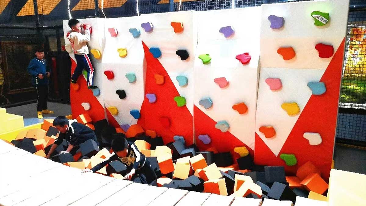 室内蹦床公园设备 (4)