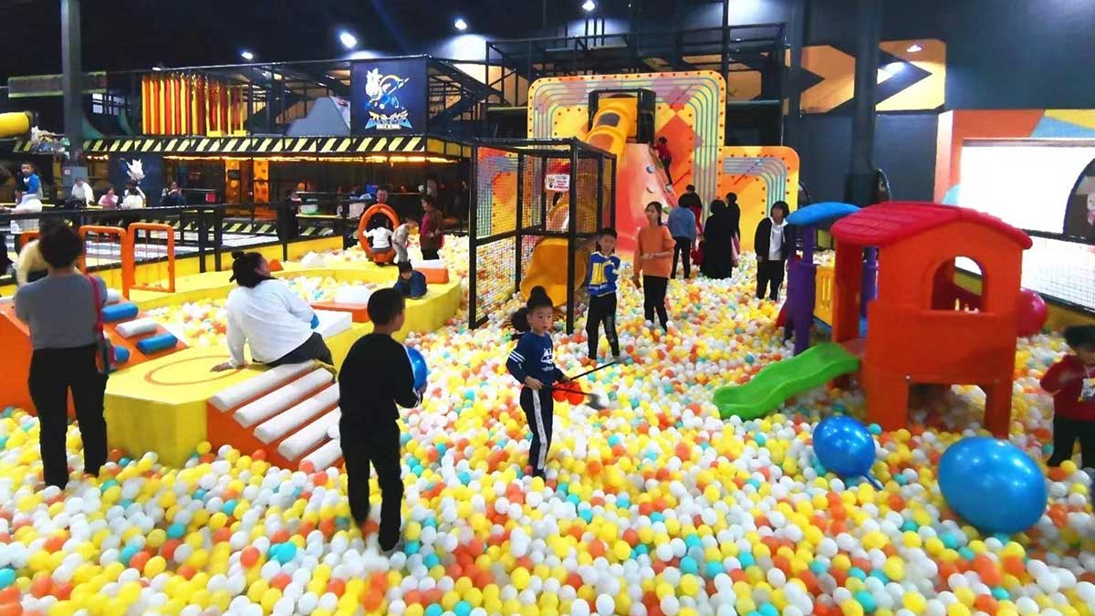 室内蹦床公园设备 (10)