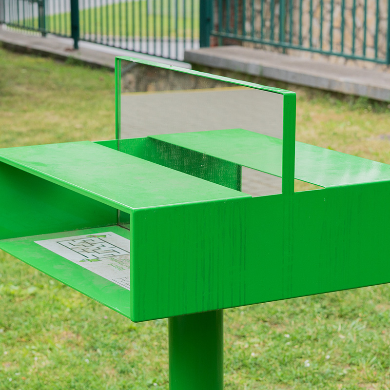 镜子写作，科学游乐场设备贸易商