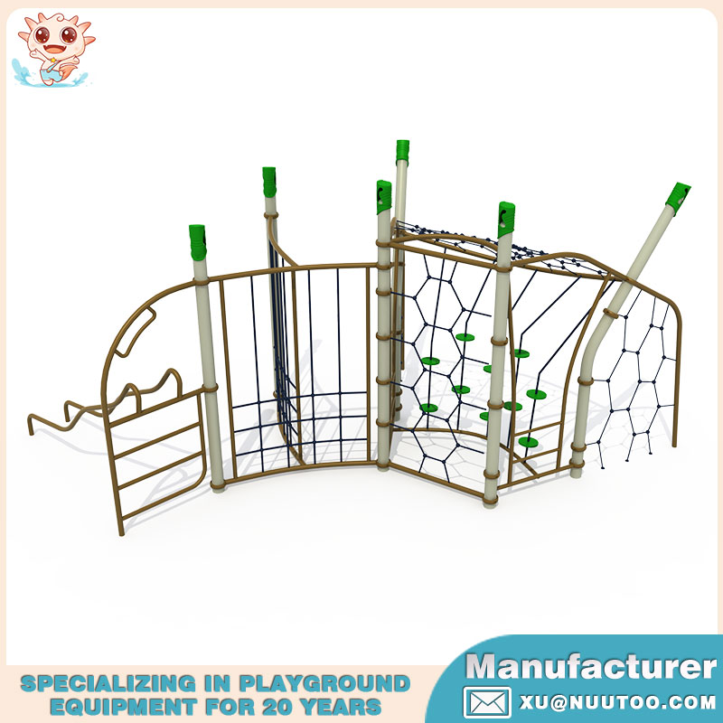 儿童游乐设备制造商打造健身房攀爬设备 