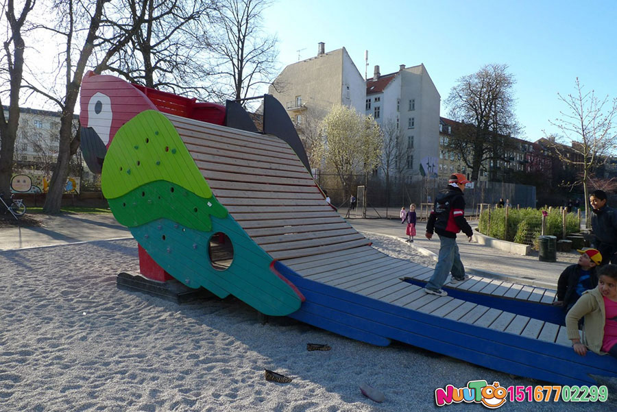 儿童乐园设备+鹦鹉滑梯+国外游乐案例 (9)