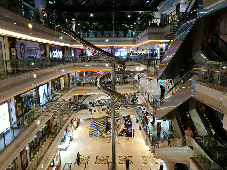 上海巴黎春天不锈钢滑梯案例 (7)