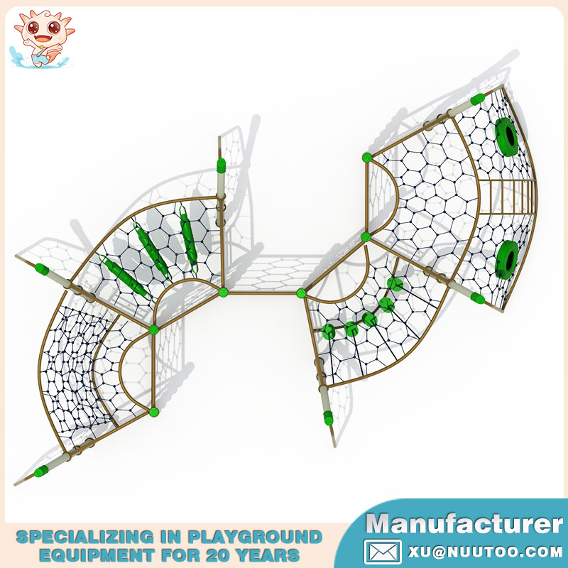 游乐场设备制造商打造健身房攀爬设备 