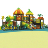 适合冒险的儿童游乐场滑梯，采用森林设计