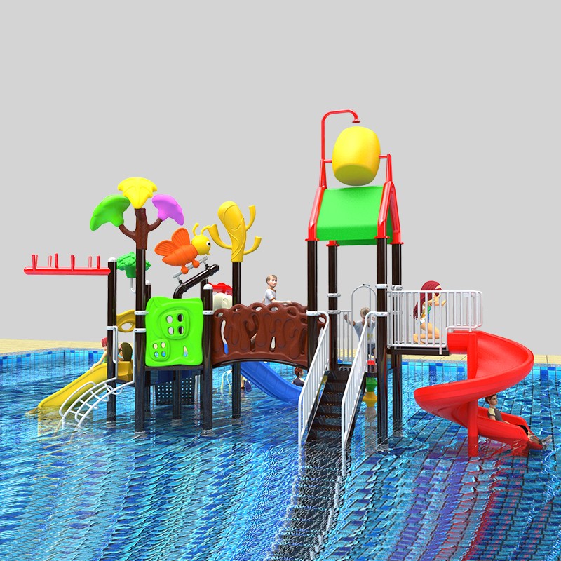 感官水上游乐场设有温和的滑梯