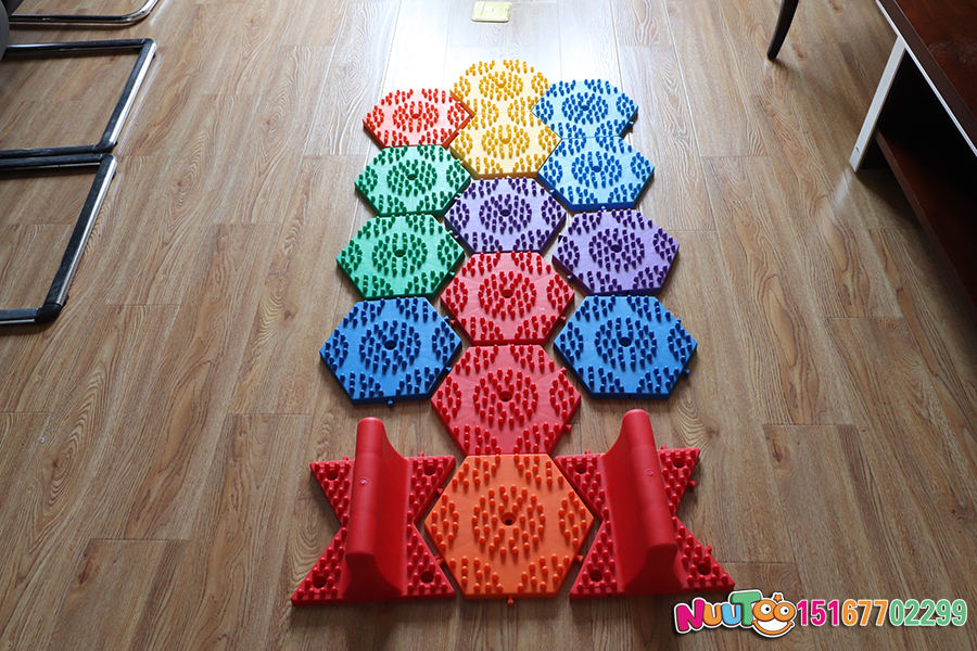 七彩滑道+七彩滑梯+旱雪滑梯+飞跃滑梯-(19)